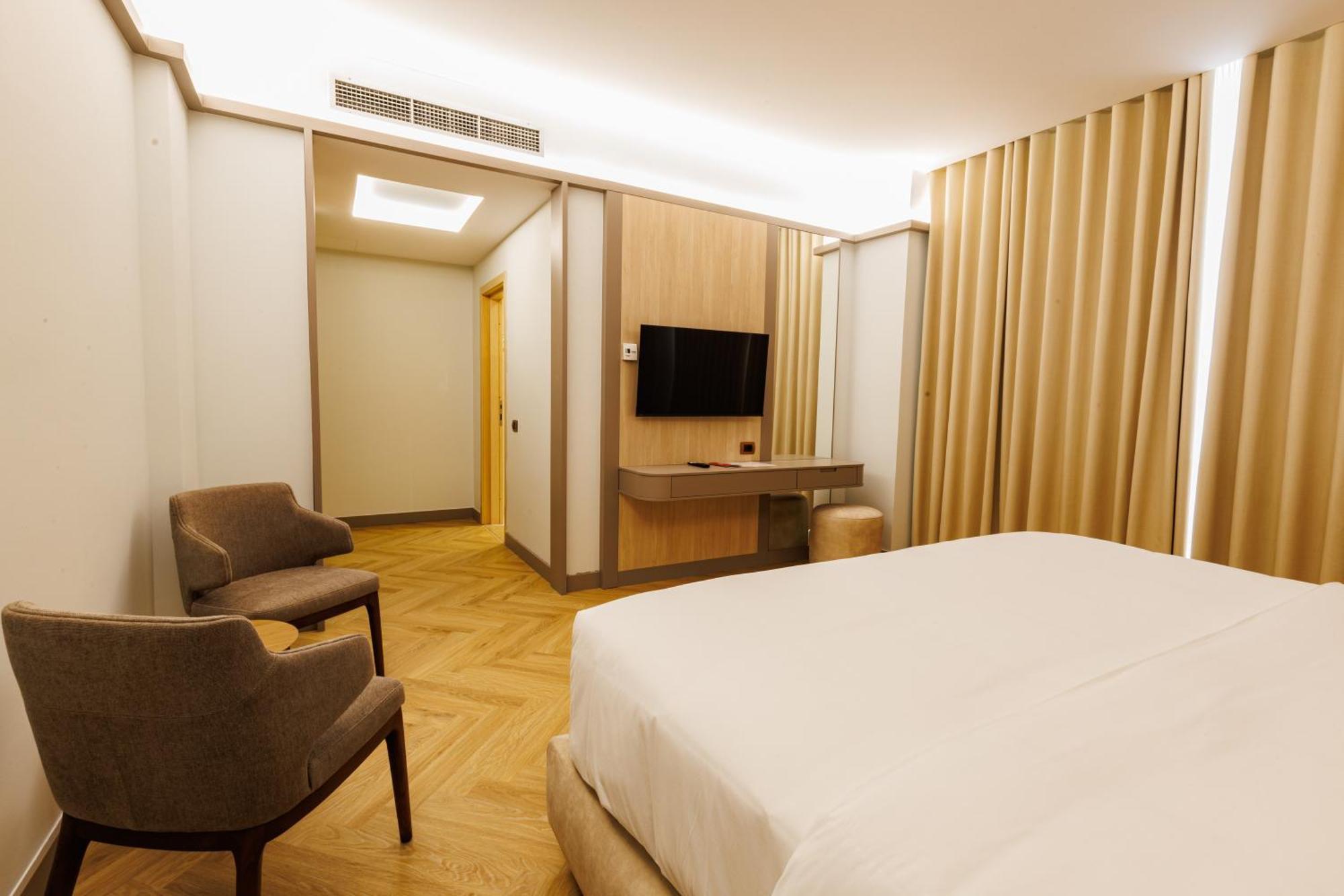 Hotel Fieri Exteriér fotografie