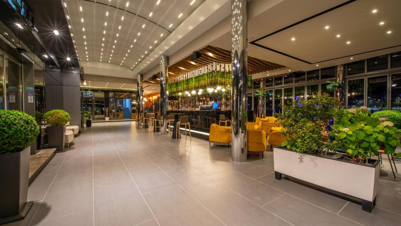 Hotel Fieri Exteriér fotografie